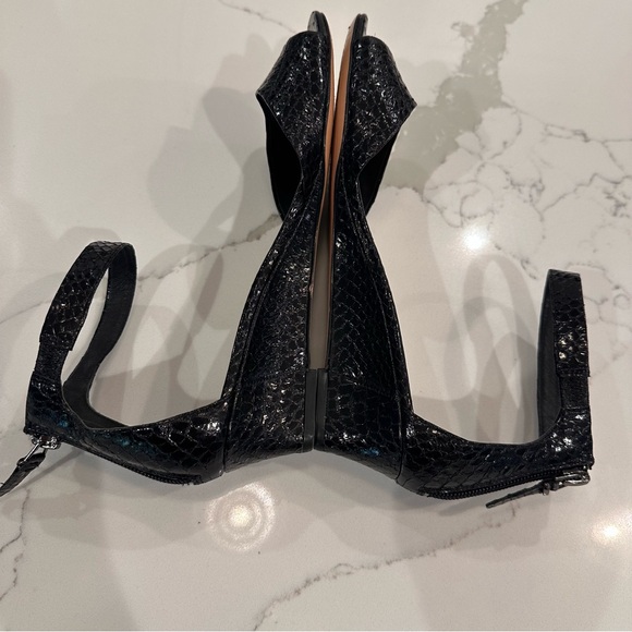 Via Spiga Womens Open Toe Ankle Strap Wedge Sandals Size 8 Black Snake Leather - Picture 8 of 13